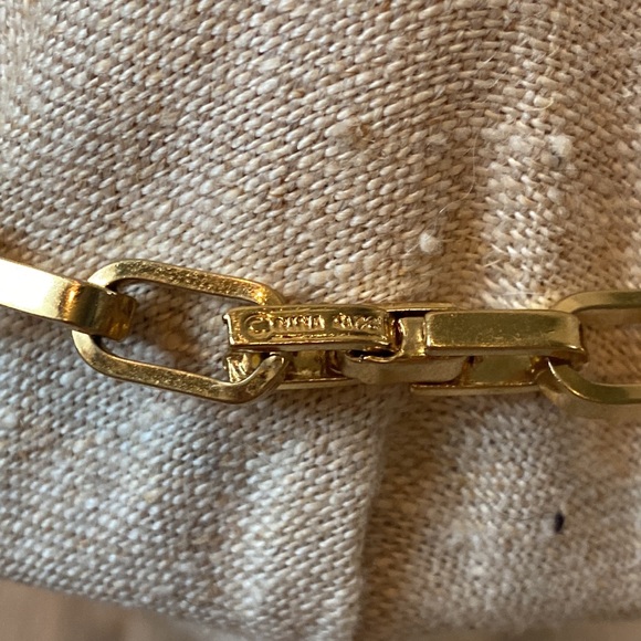 Nina Ricci Necklace - Picture 2 of 5